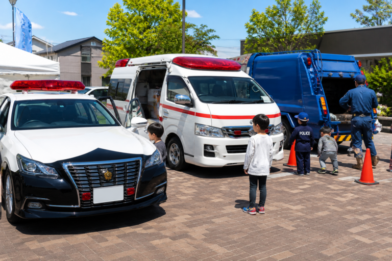 働く車がやってくる!